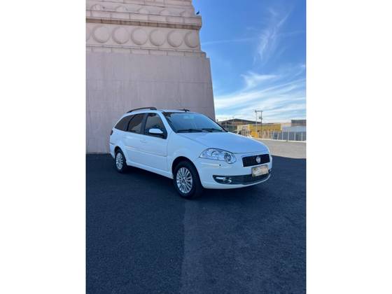 FIAT PALIO 1.4 MPI ATTRACTIVE WEEKEND 16V FLEX 4P MANUAL FIAT PALIO 1.4 MPI ATTRACTIVE WEEKEND 16V FLEX 4P MANUAL